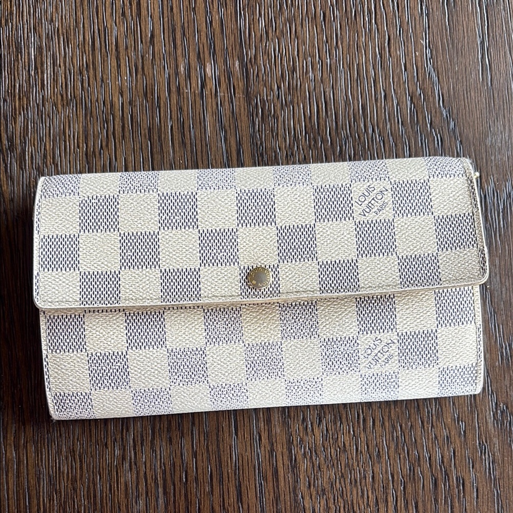 LV Damier Wallet with COA